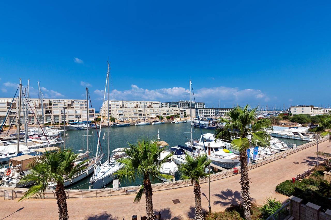 Herzelia Lagoon View 3Bd Huge Family Apartment מראה חיצוני תמונה
