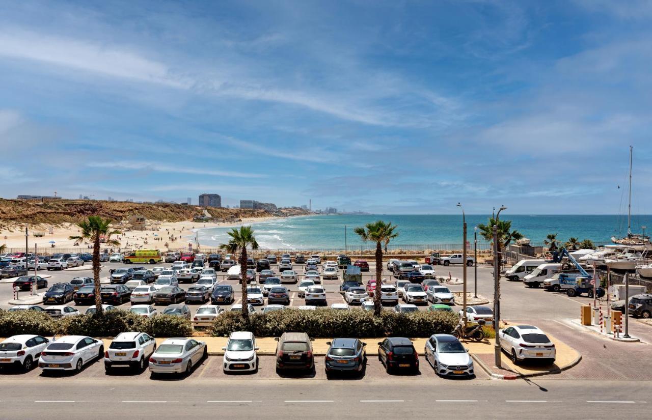 Herzelia Lagoon View 3Bd Huge Family Apartment מראה חיצוני תמונה